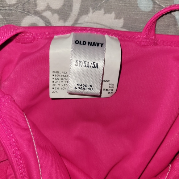 Girls swimsuit - Picture 3 of 3